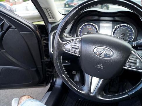 Used 2014 INFINITI Q50 Premium w/ Navigation Package image 18