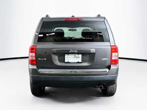 Used 2016 Jeep Patriot High Altitude AWD/4WD image 7