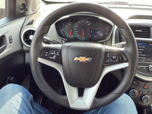 Used 2019 Chevrolet Sonic LT image 10