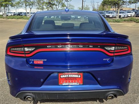 Used 2022 Dodge Charger GT image 5