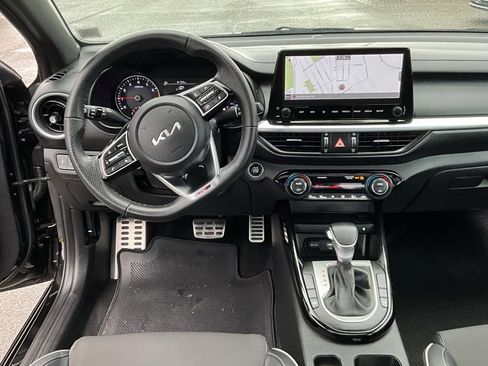 Used 2022 Kia Forte GT-Line w/ GT-Line Premium Package image 25