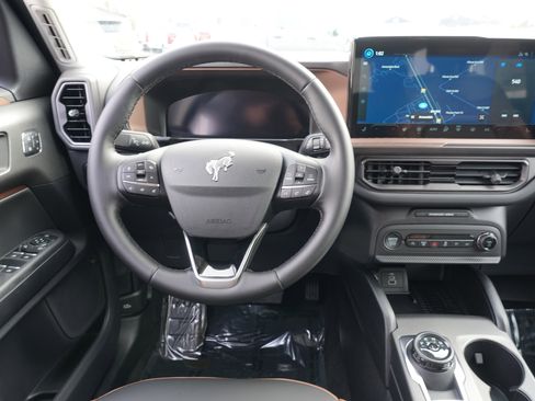 New 2025 Ford Bronco Sport Outer Banks w/ Outer Banks Tech Package+ image 18