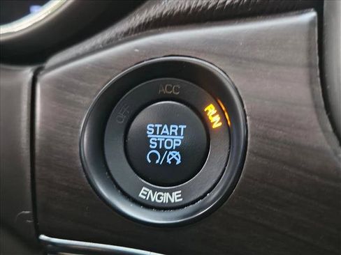 Used 2015 Jeep Grand Cherokee Overland RWD image 11