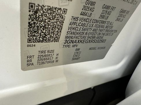 Certified 2024 Chevrolet Equinox LT w/ LPO, Floor Liner Package image 40