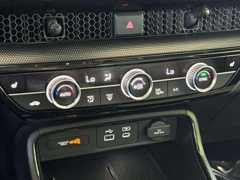 Used 2023 Honda CR-V EX-L image 18