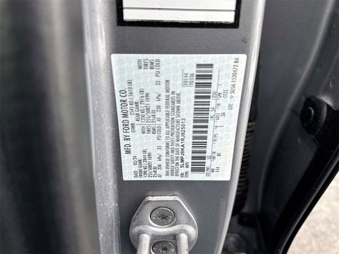 Used 2024 Lincoln Nautilus Reserve image 28