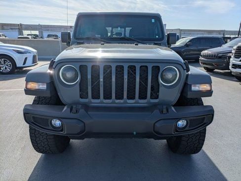 Used 2021 Jeep Gladiator Sport image 7
