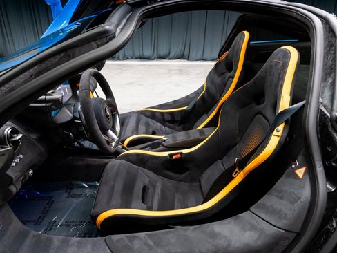 Used 2024 McLaren 750S RWD image 48