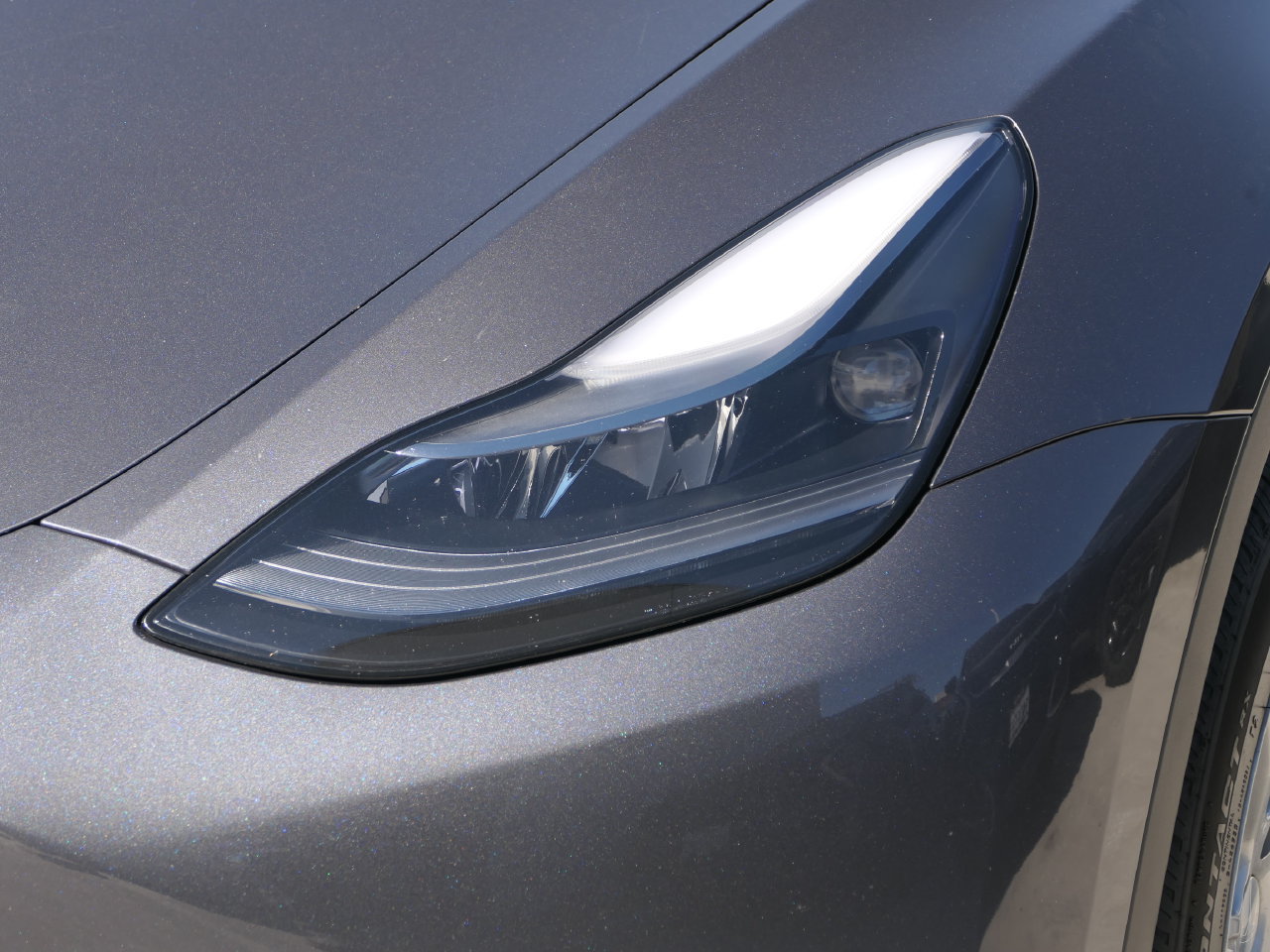 Used 2023 Tesla Model Y Long Range AWD/4WD image 9