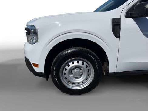 Used 2024 Ford Maverick XL FWD image 9