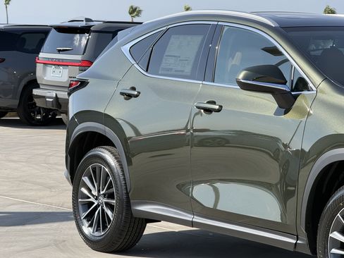 New 2026 Lexus NX 350 AWD image 5