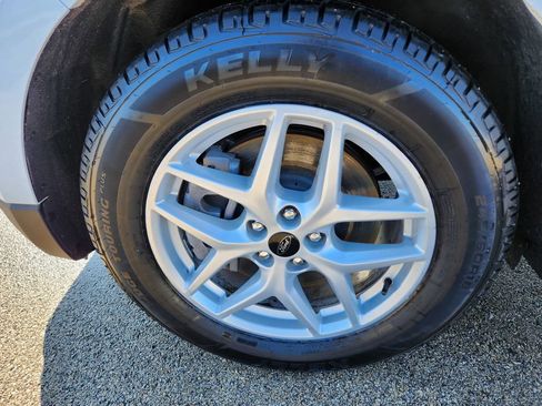 Used 2024 Ford Edge SEL AWD/4WD image 45