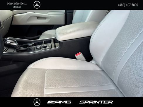 Used 2023 Kia Sorento EX w/ Panoramic Sunroof Package FWD image 17