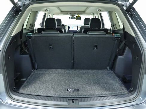 New 2026 Volkswagen Atlas SE FWD image 36