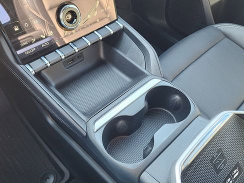 New 2026 GMC Terrain Elevation w/ Elevation Premium Package image 32