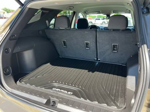 Used 2023 Chevrolet Equinox LT AWD/4WD image 20