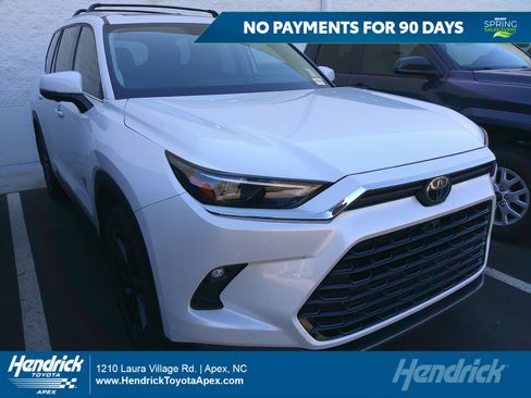 Used 2024 Toyota Grand Highlander Limited image 1