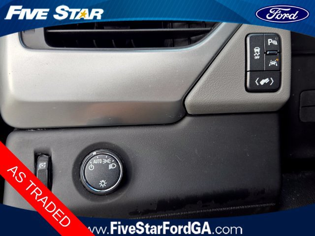 Used 2016 Chevrolet Suburban LT RWD image 28