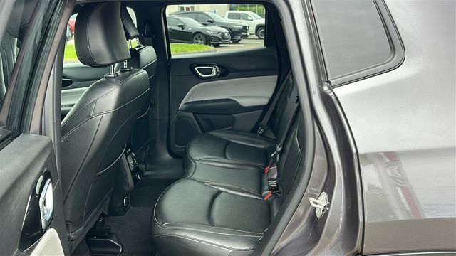 Used 2024 Jeep Compass Limited AWD/4WD image 20