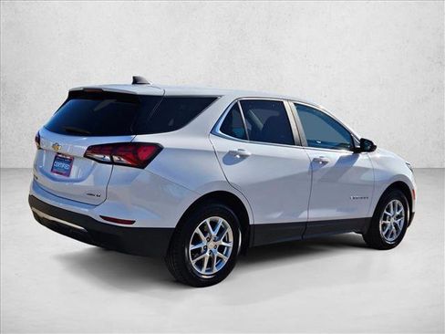 Certified 2024 Chevrolet Equinox LT image 5