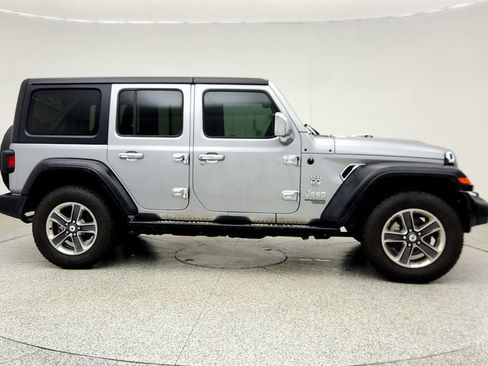 Used 2019 Jeep Wrangler Unlimited Sport S AWD/4WD image 4