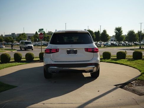 Certified 2026 Mercedes-Benz GLB 250 4MATIC image 7