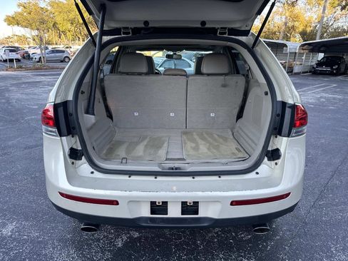 Used 2015 Lincoln MKX FWD w/ Equipment Group 102A image 11