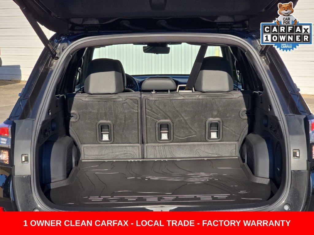 Used 2025 Subaru Forester Touring w/ Popular Package - Touring AWD/4WD image 11