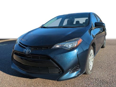 Certified 2018 Toyota Corolla LE image 1
