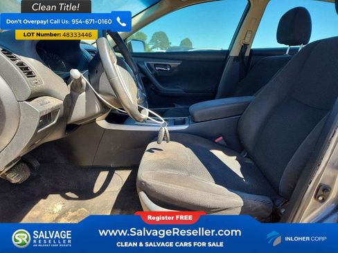 Used 2015 Nissan Altima 2.5 SV image 9