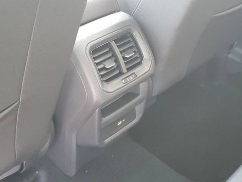 New 2025 Volkswagen Taos SEL image 31