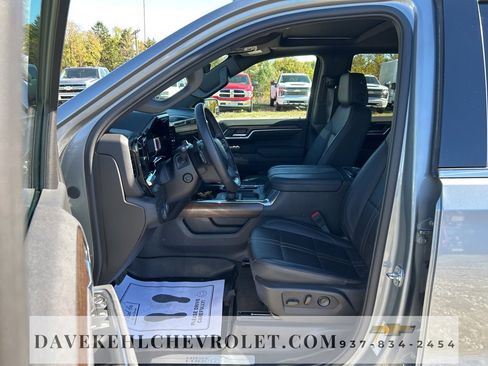 Certified 2025 Chevrolet Silverado 1500 High Country image 19