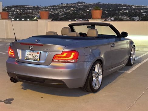 Used 2012 BMW 135i Convertible image 10