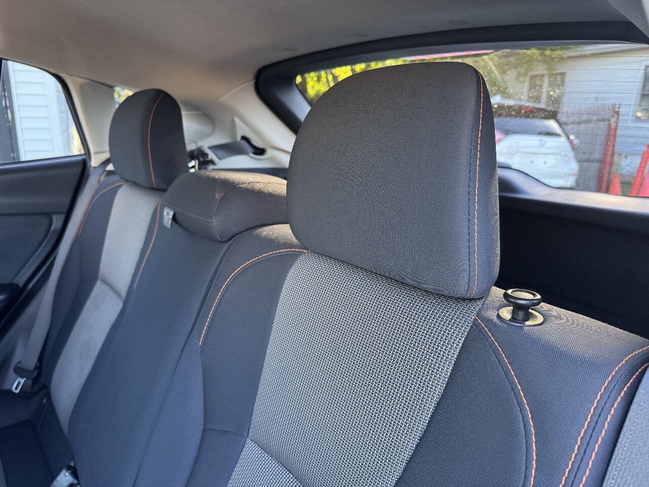 Used 2019 Subaru Crosstrek 2.0i Premium AWD/4WD image 28