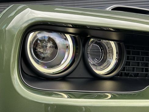 Used 2023 Dodge Challenger SRT Hellcat Redeye image 15