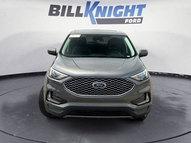 Certified 2023 Ford Edge SEL w/ Convenience Package AWD/4WD image 8