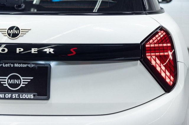 New 2027 MINI Cooper S FWD image 8