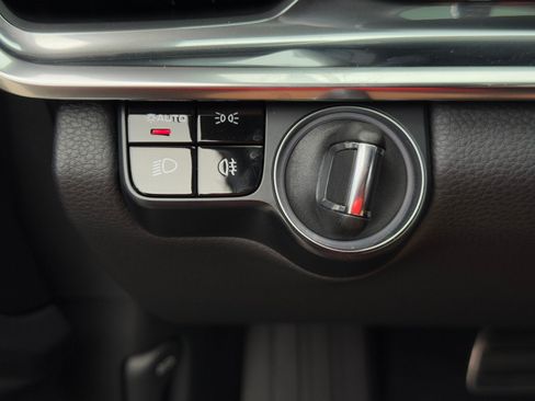 Used 2021 Porsche Panamera 4S image 18