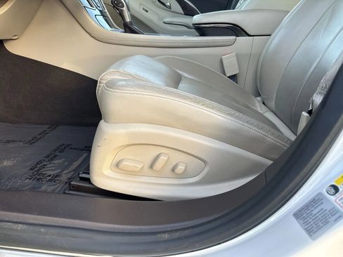 Used 2016 Buick LaCrosse Leather image 14