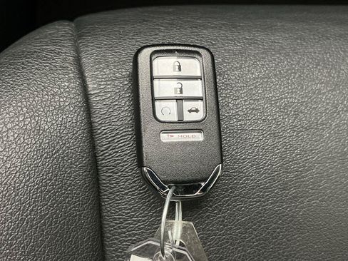 Used 2021 Honda Pilot EX-L image 27