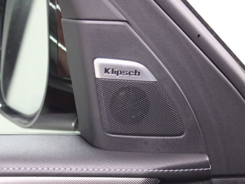 New 2025 INFINITI QX80 Luxe image 14