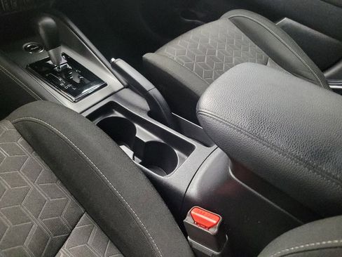 Used 2020 Mitsubishi Outlander Sport ES AWD/4WD image 26