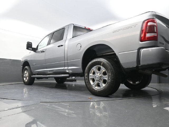 Used 2024 RAM 2500 Big Horn w/ Safety Group AWD/4WD image 35