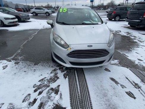 Used 2015 Ford Fiesta S FWD image 5