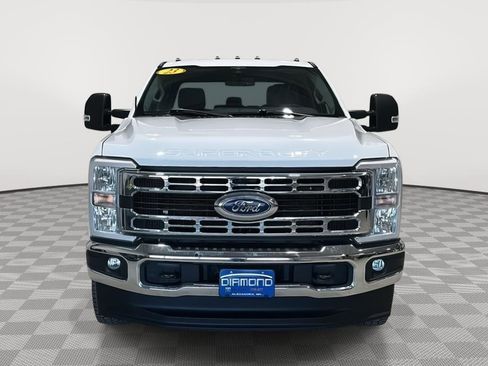 Used 2023 Ford F350 XLT image 8