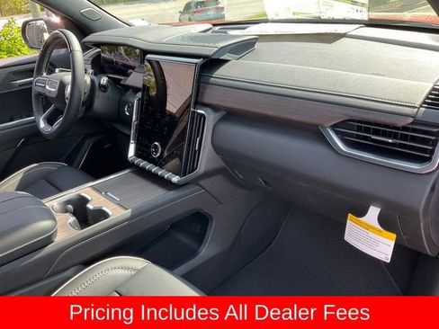 New 2026 GMC Acadia Denali w/ Super Cruise Package AWD/4WD image 22