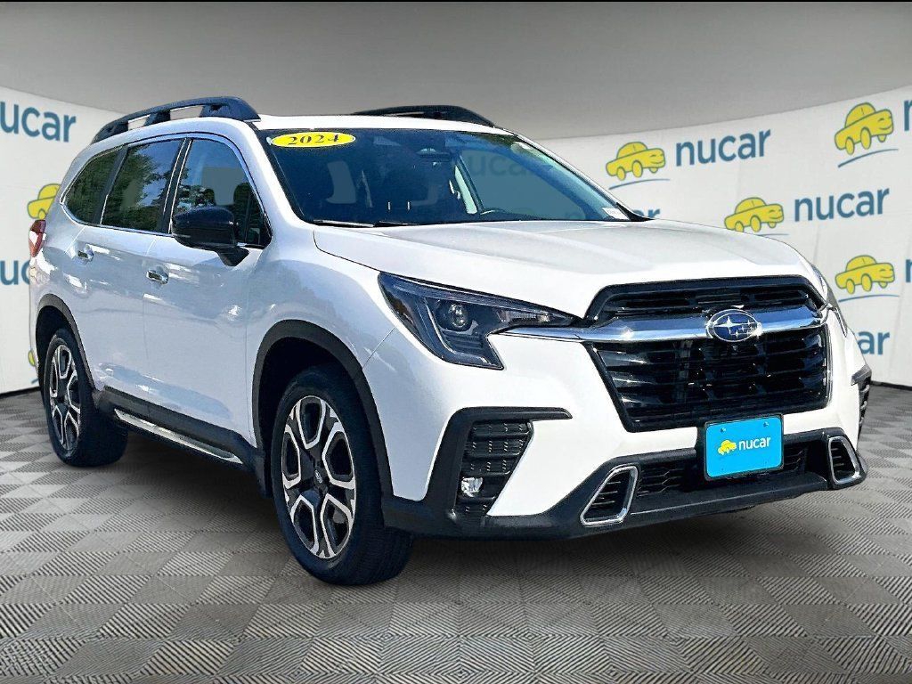 Used 2024 Subaru Ascent Touring AWD/4WD image 1