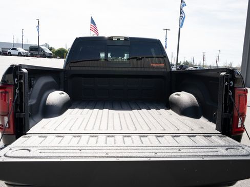 New 2026 RAM 2500 Laramie w/ Night Edition AWD/4WD image 18