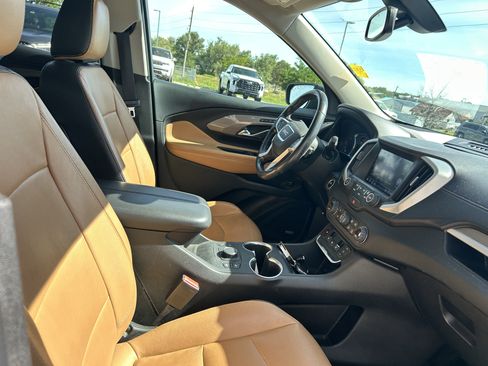Used 2018 GMC Terrain SLT w/ Infotainment Package II AWD/4WD image 13