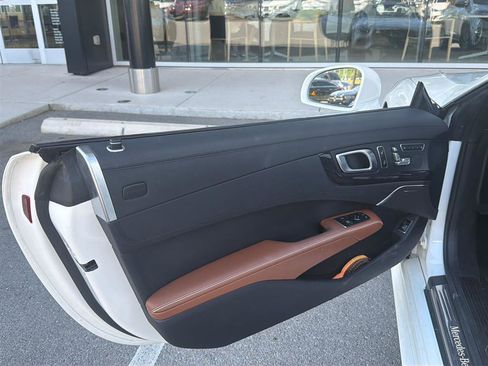 Used 2020 Mercedes-Benz SL 450 image 4